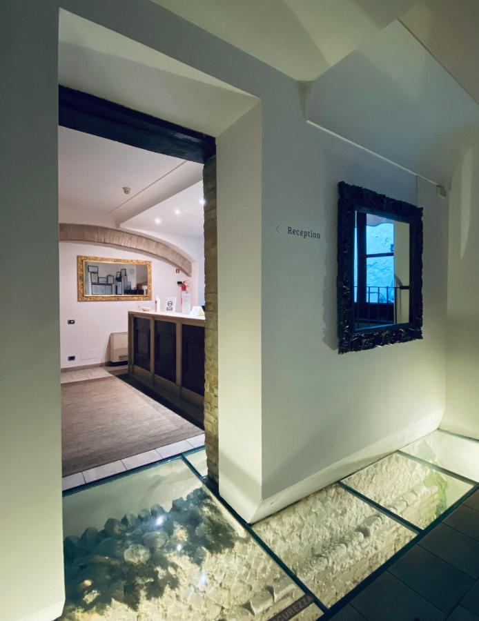 Hotel Palazzo Brunamonti Беванья Экстерьер фото