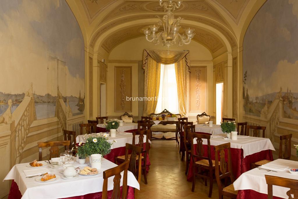 Hotel Palazzo Brunamonti Беванья Экстерьер фото
